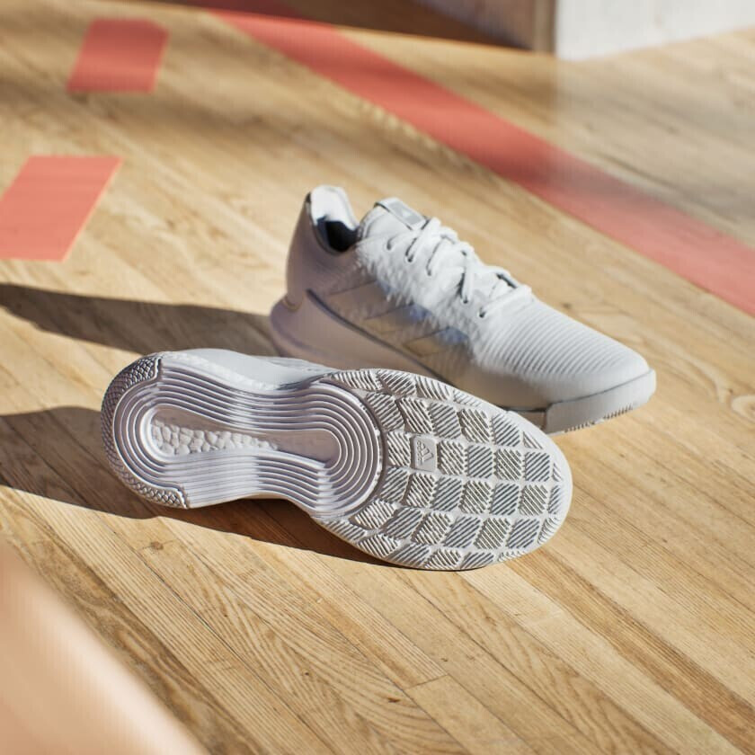Adidas Crazyflight Women cloud white silver metallic cloud white IG3970 ab 99 99 Preisvergleich bei idealo