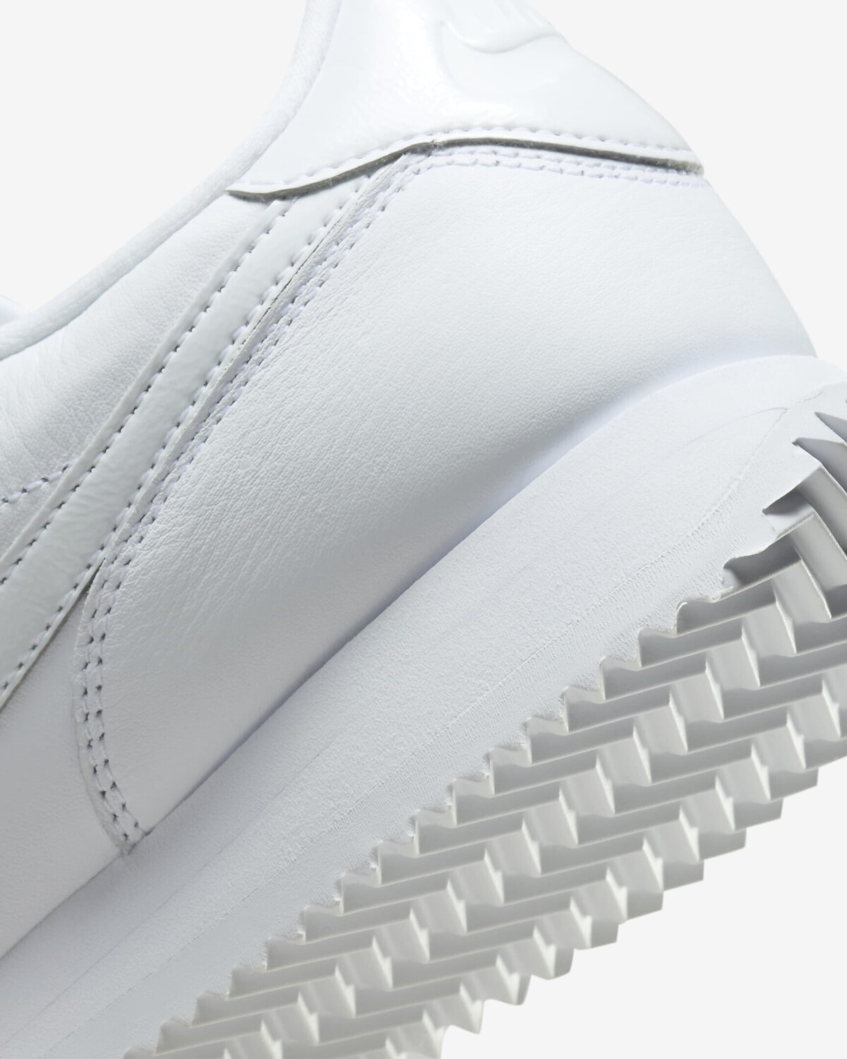 All white nike cortez discount