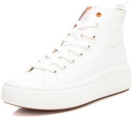 Refresh 171931 Buttoned Slippers white