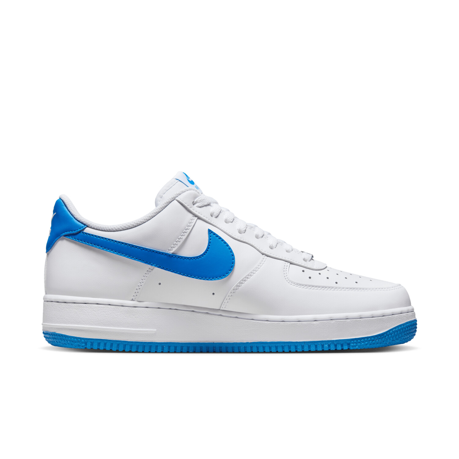 Nike Air Force 1 07 white white photo blue Les Soldes arrivent le 8 janvier 2025 idealo