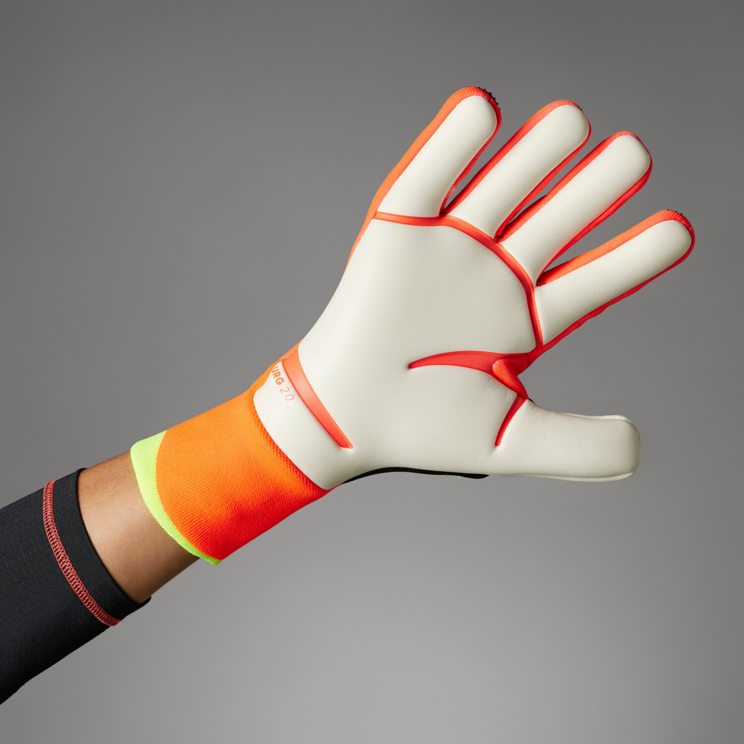 Adidas Predator Pro Goalkeeper Gloves black solar red solar yellow ab 109 99 Preisvergleich bei idealo