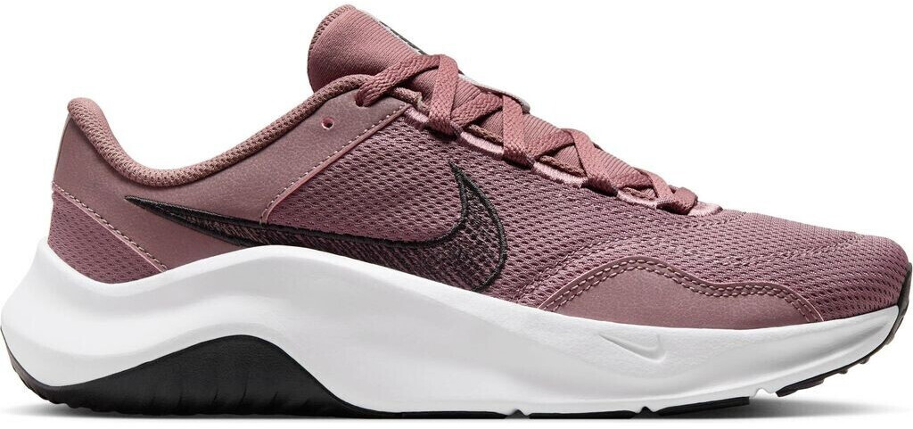 Nike Legend Essential 3 Next Nature Workout Shoe purple