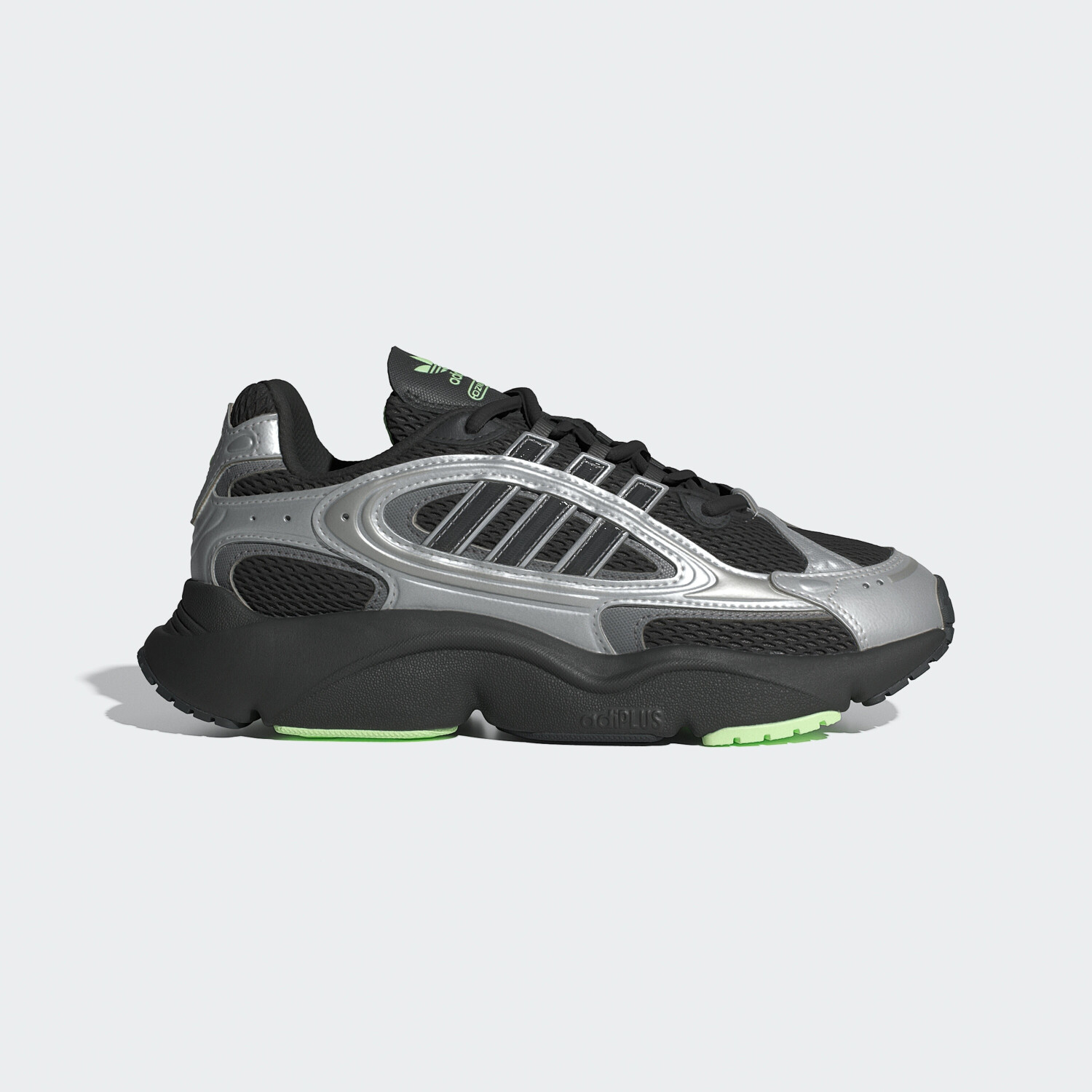 Adidas Ozmillen Women core black/carbon/green spark