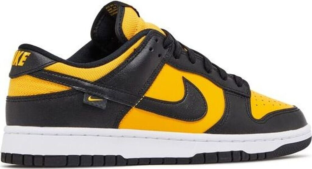 Black and yellow nike dunks clearance