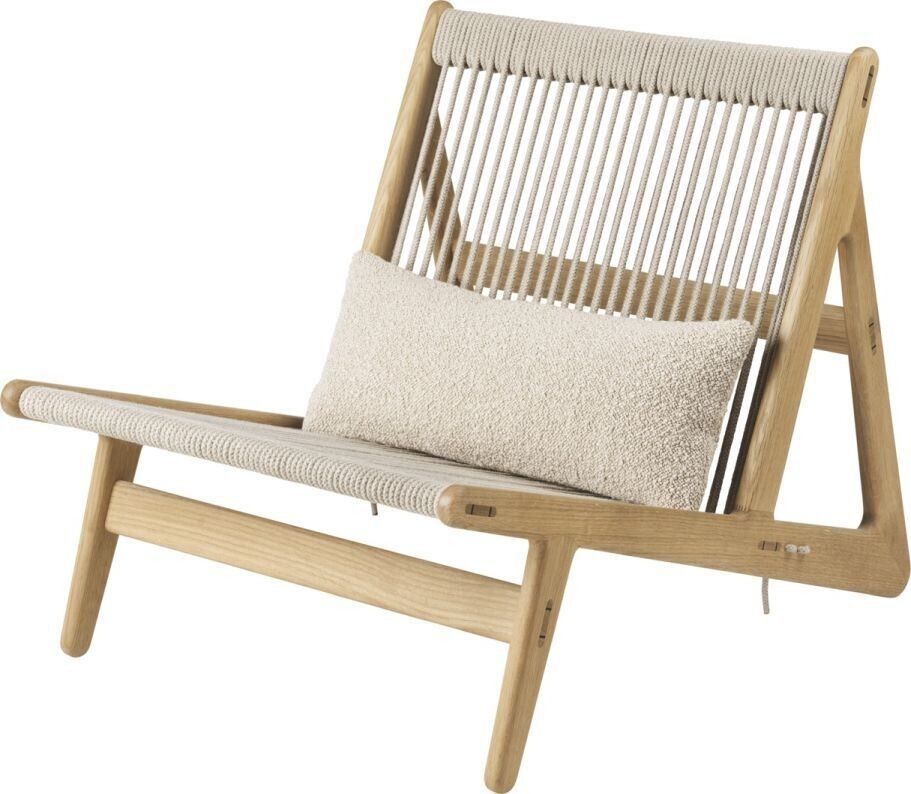 Gubi MR01 Initial armchair 88x33x65 cm brown oiled oak 202