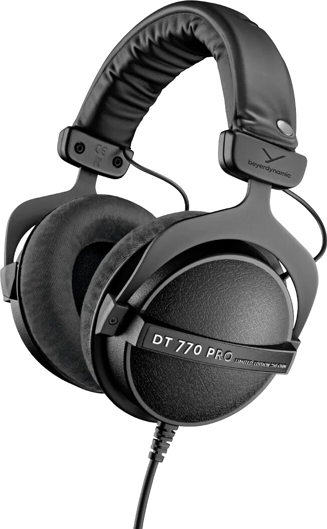 beyerdynamic DT 770 PRO 250 Ohm Black Limited Edition