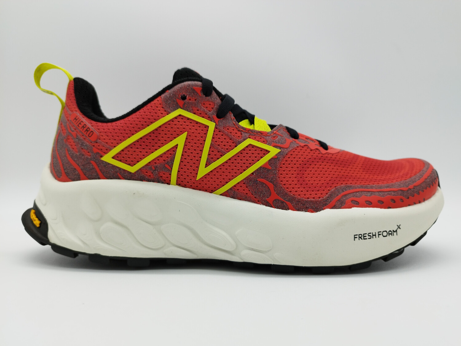 NEW NEW BALANCE men\'s hierro v8 trail running shoes in red/green New Balance Women main image 4