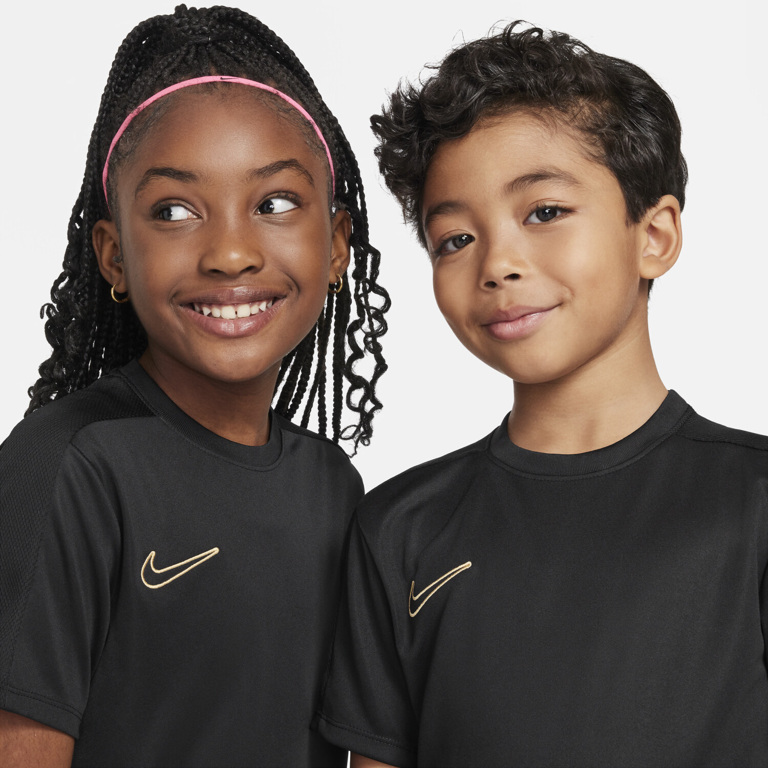 Nike Kids Dri FIT Academy23 Football Top DX5482 black black metallic gold ab 13 16 Preisvergleich bei idealo