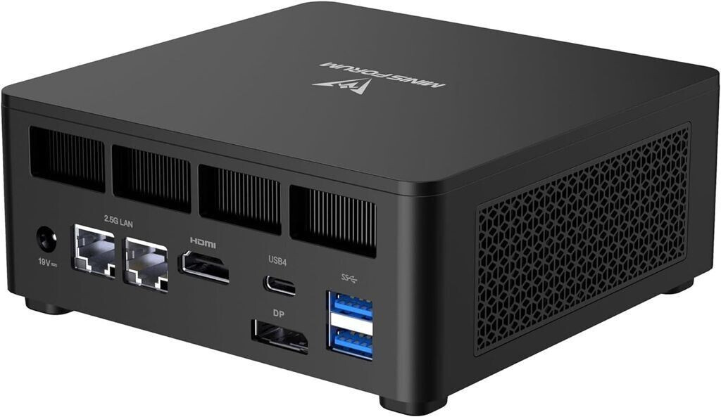 Minisforum UM690 Pro (Ryzen 9 6900HX / 32GB DDR5 / 1TB SSD