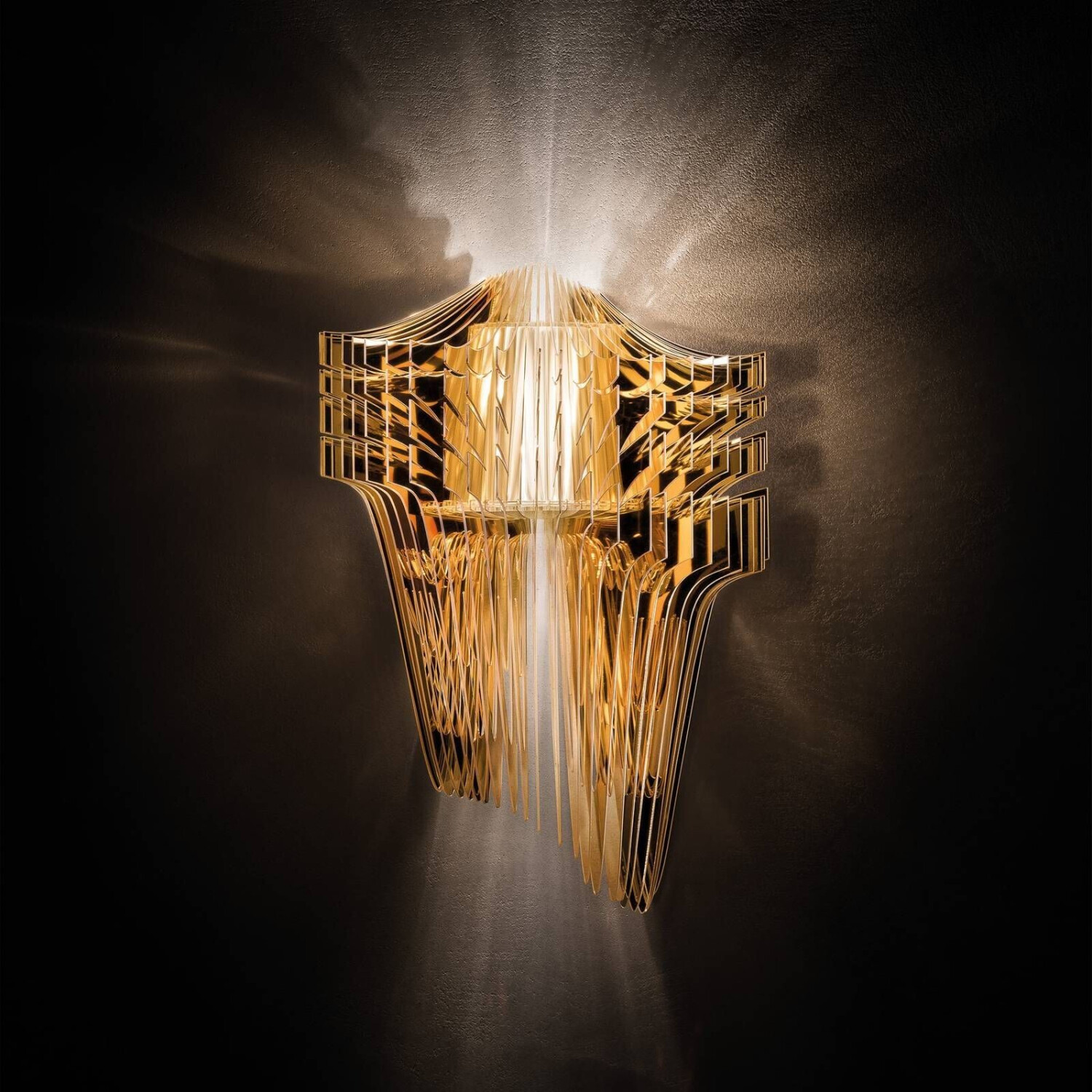 Slamp Aria design wall light 60x41x22 cm gold