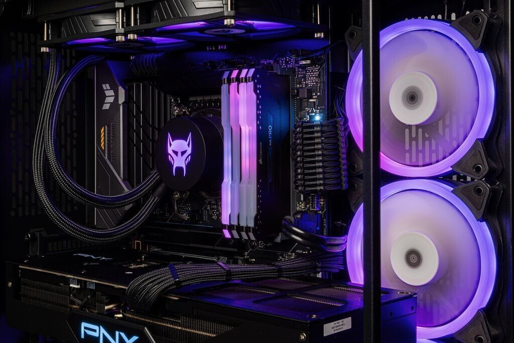 BEASTCOM Q7 Hero i9-14900KF | RTX 4080 Super 16GB | 32GB RAM | 2TB SSD | Watercooling | WiFi 6 | Bluetooth | Windows 11 Pro