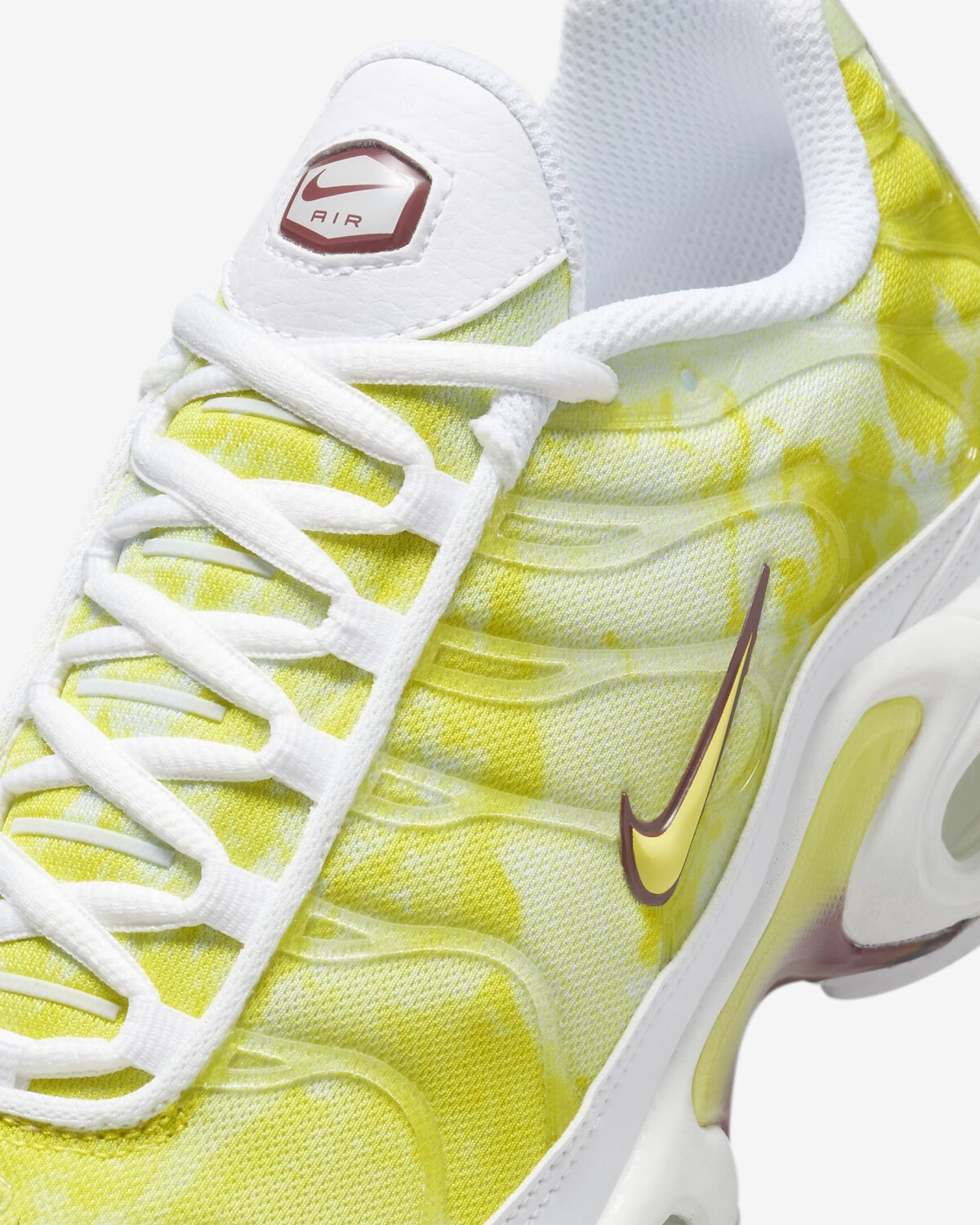 Nike Air Max Plus Women white football grey dark team red light laser orange ab 370 00 Preisvergleich bei idealo