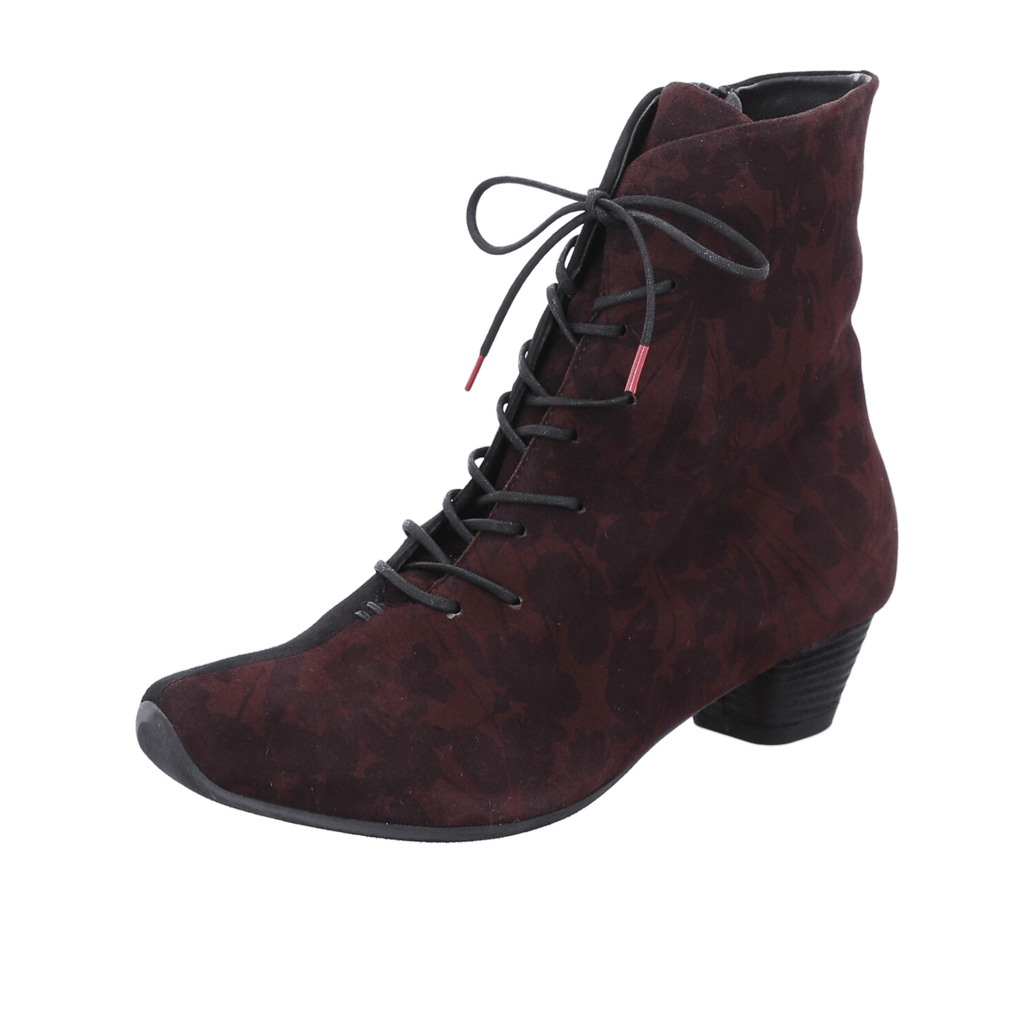 Think Aida wine red
