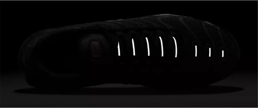 Nike Air Max Plus black university red metallic silver ab 199 99 Preisvergleich bei idealo