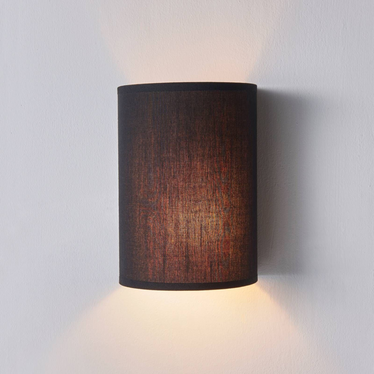 Lindby Annalisa semicircular textile wall lamp in black