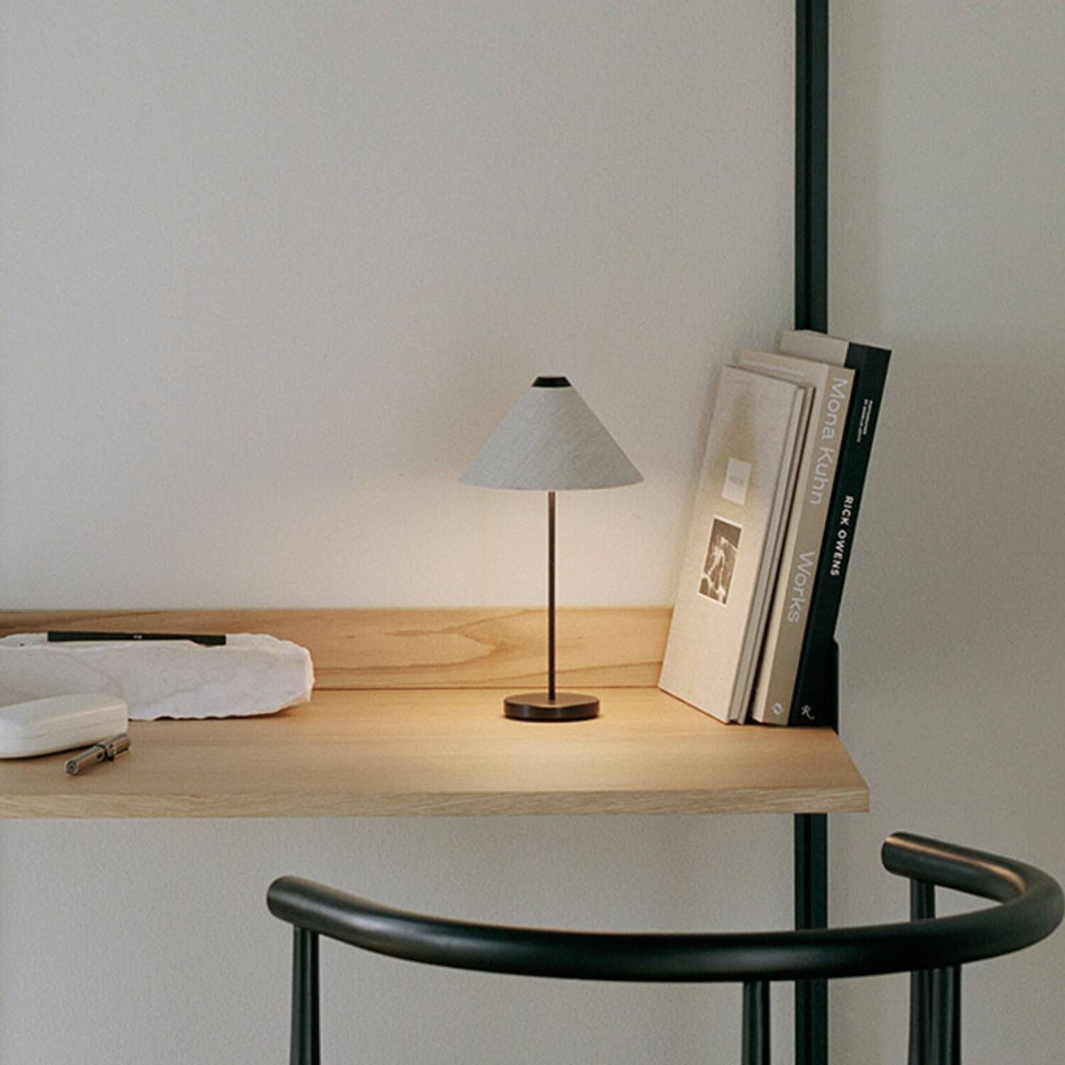 New Works Brolly battery-powered table lamp IP44 white