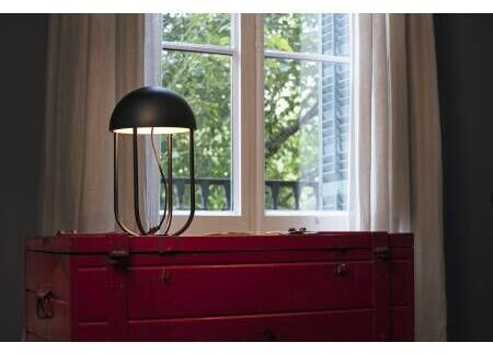 Faro Barcelona Imaginatively designed Jellyfish table lamp