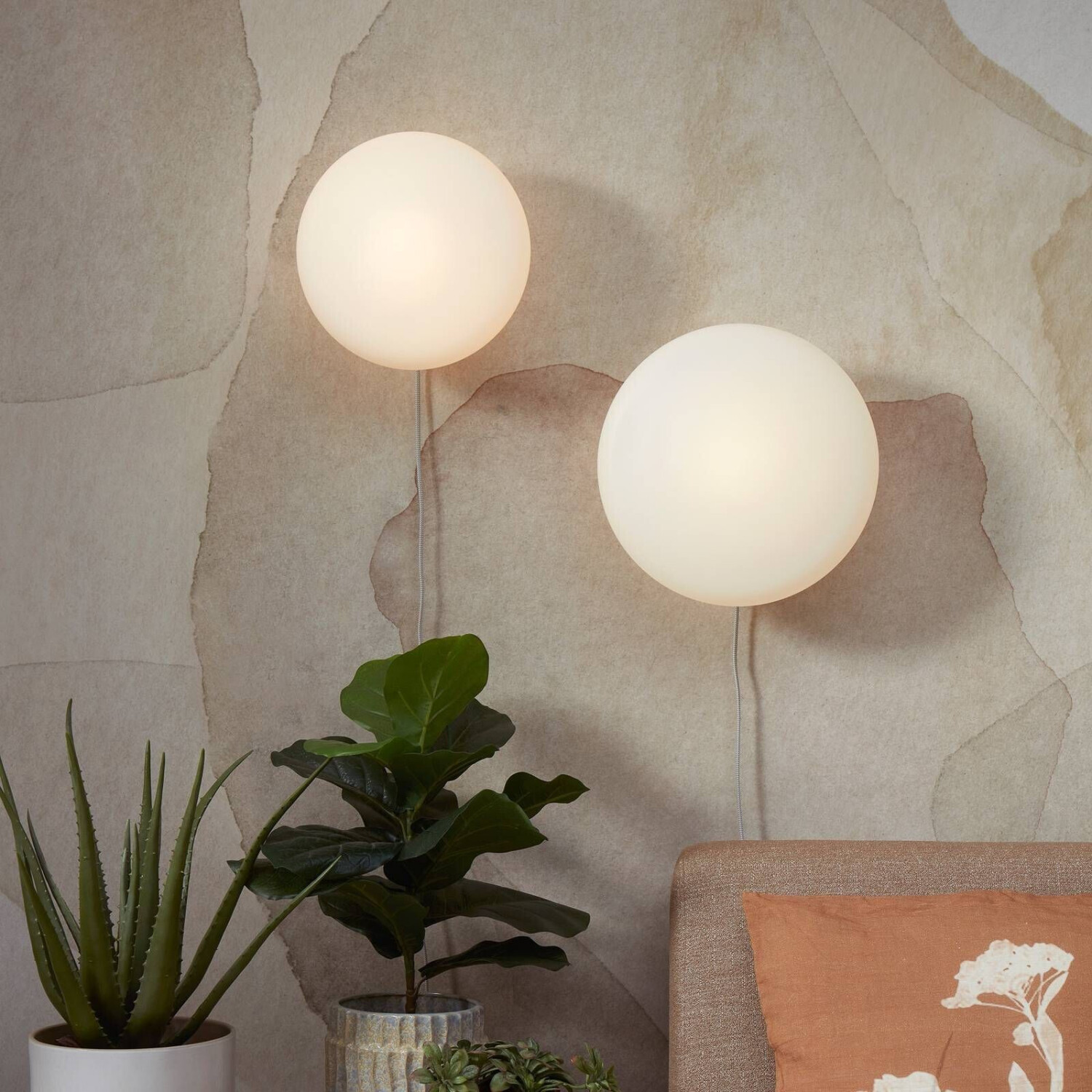 It's About RoMi Sapporo wall light, Ø 34 cm