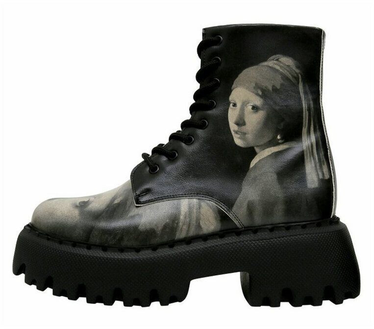DOGO Girl with A Pearl Earring BW Chelseaboots black