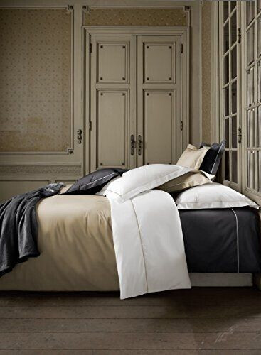 De Witte Lietaer Bumblebee luxury bed linen percale duvet cover + pillowcases white/taupe 260x240 cm