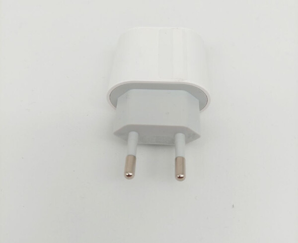 Apple USB-C Power Adapter 20W (MUVV3ZM/A), Bild 24