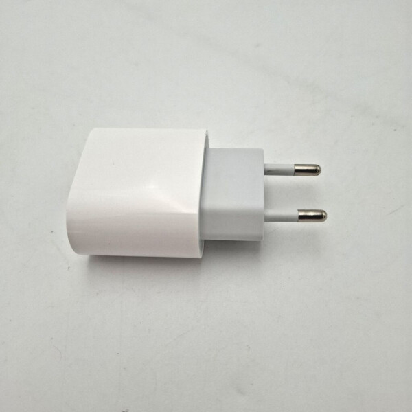 Apple USB-C Power Adapter 20W (MUVV3ZM/A), Bild 29
