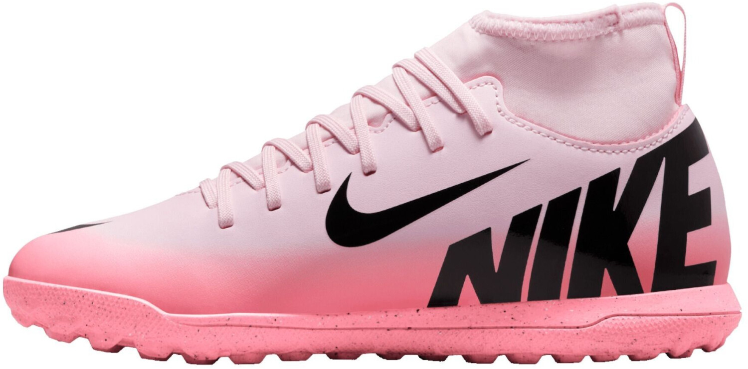 Superfly rosa 2025