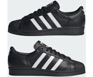 Superstar adidas tumblr black on sale