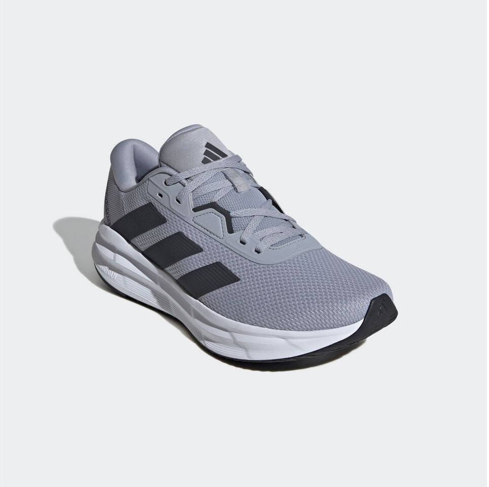 Adidas shoes 7 number 0800 2025