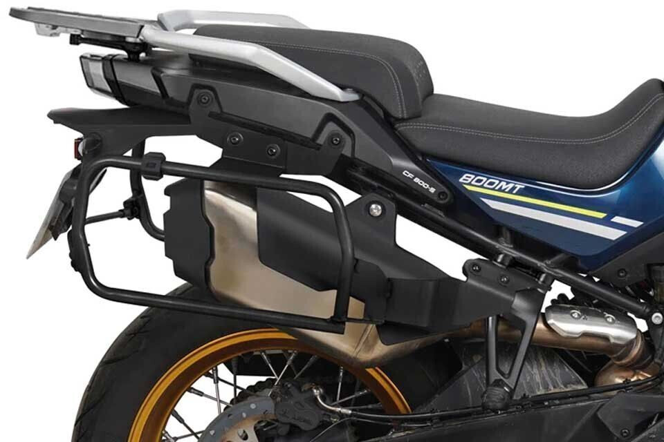 Shad CF Moto 800 MT Side Cases Fitting