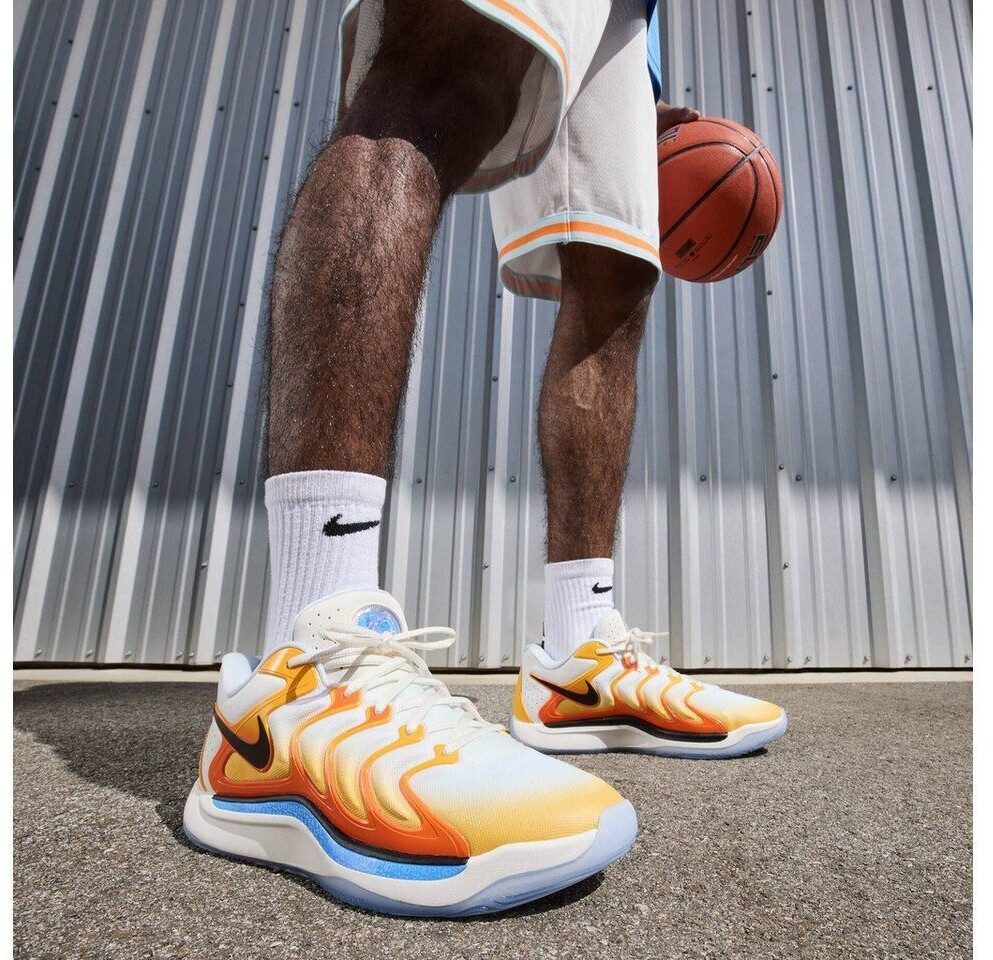 Mens gold basketball shoes online