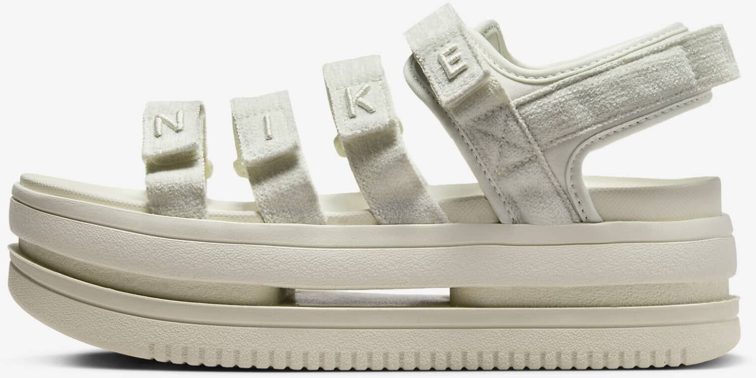 Nike Icon Classic SE sea glass/sea glass