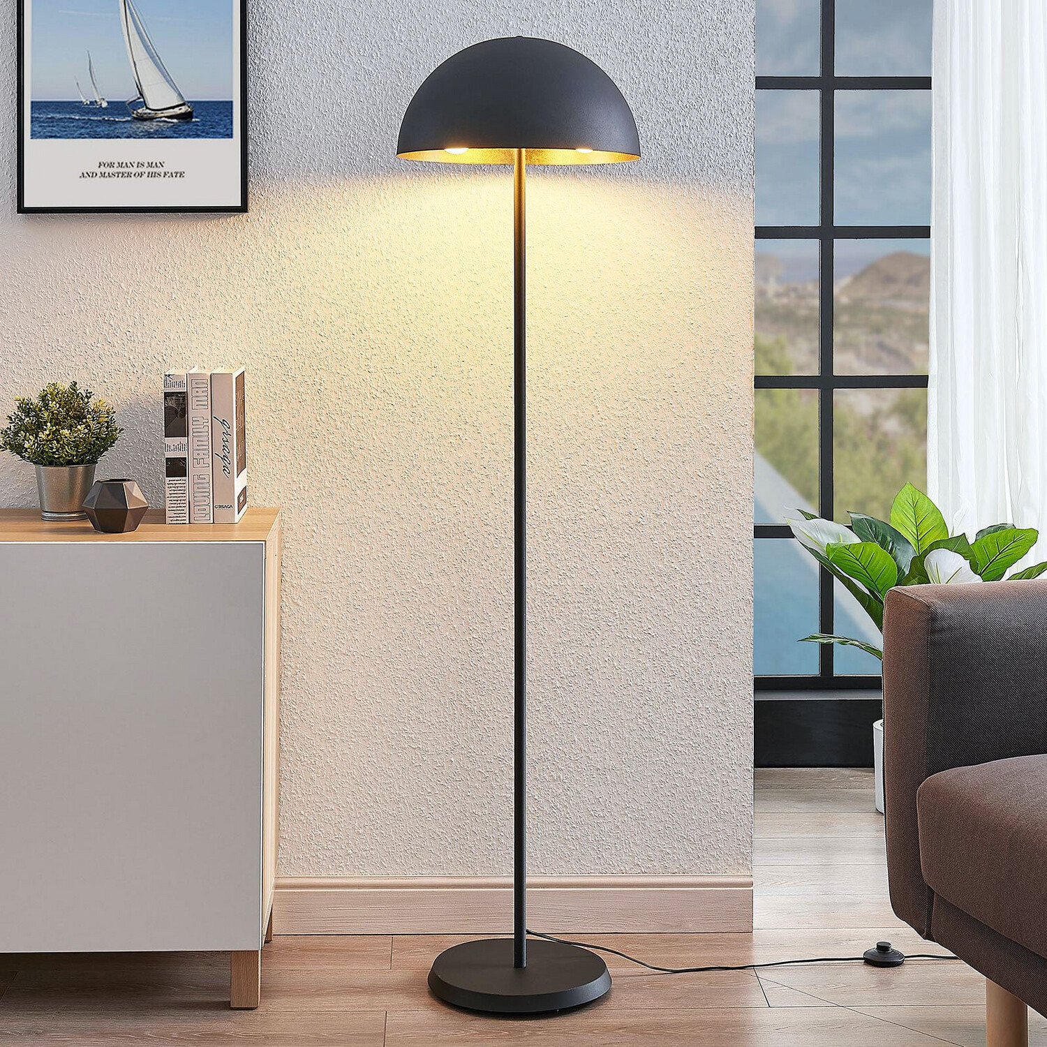 Lindby Floor lamp Idalene made of metal, black-gold