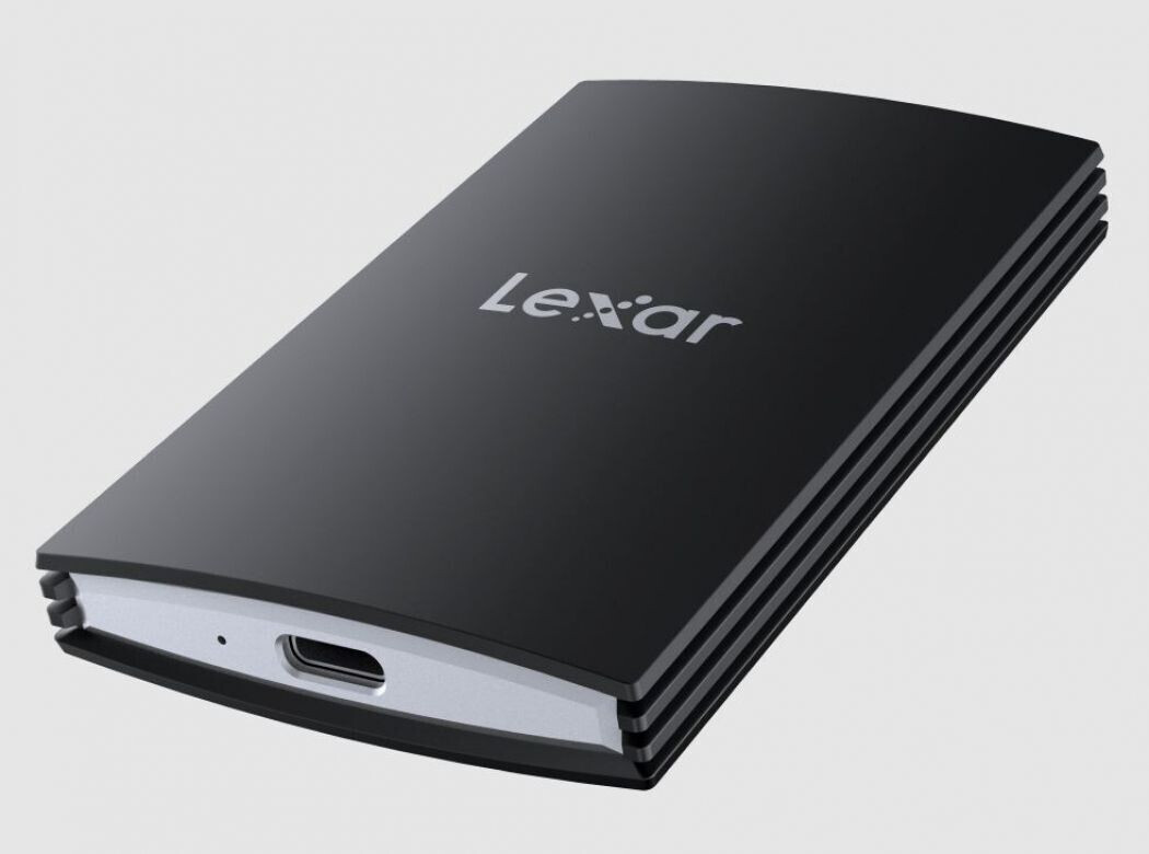 Lexar Armor 700 Portable 4TB