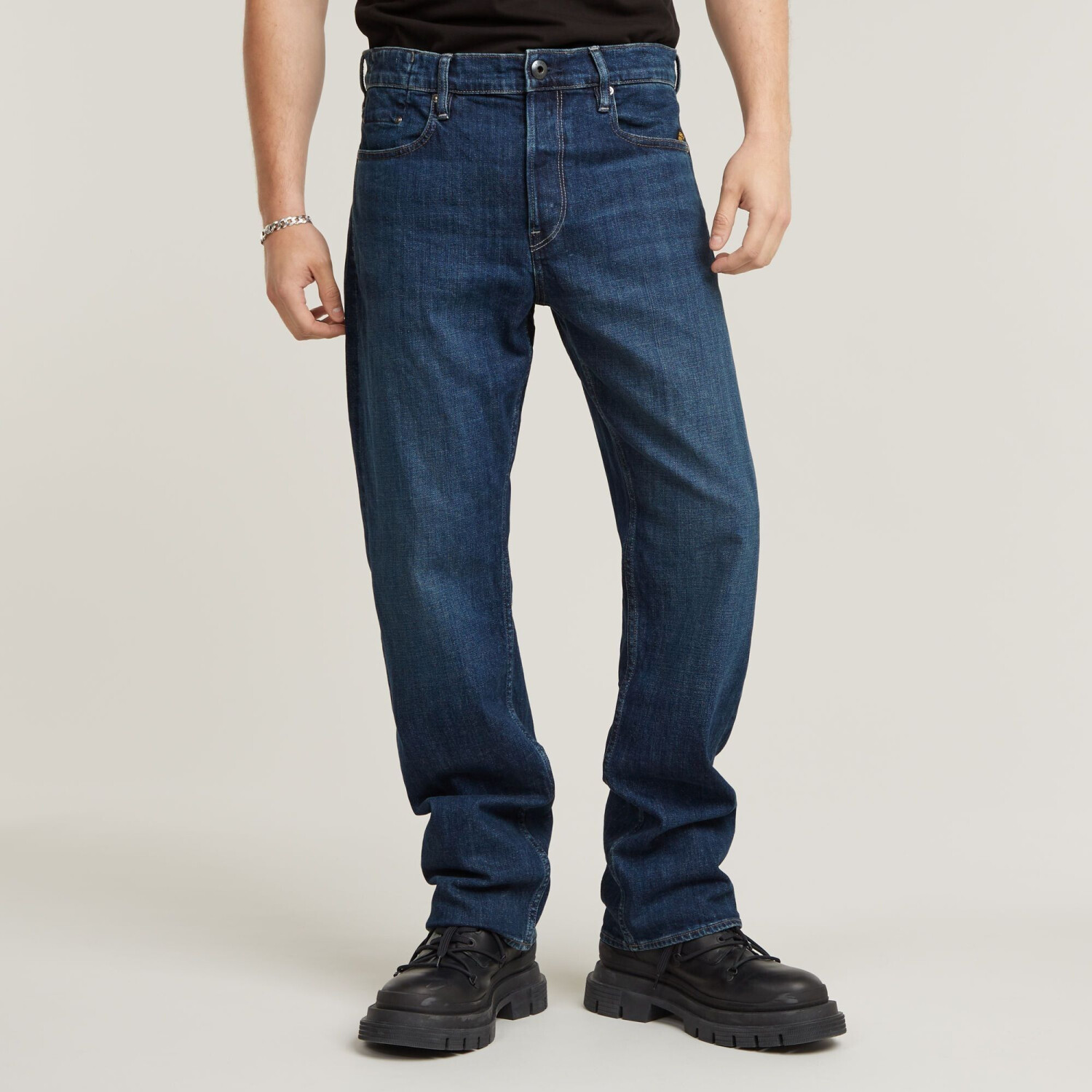 G-Star Dakota Regular Straight Jeans (D23691) worn in sentry blue