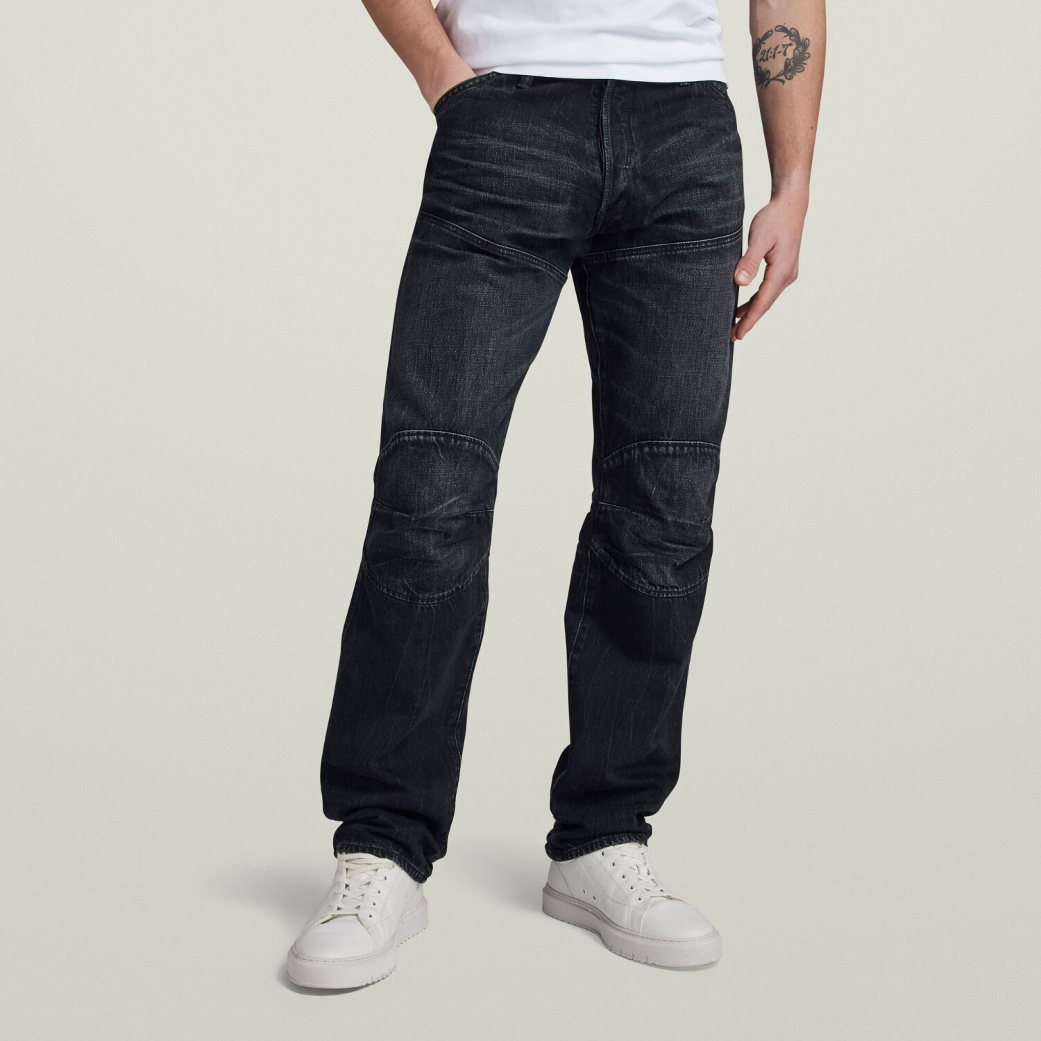 G-Star Premium 5620 3D Regular Jeans (D23699) worn in black moon