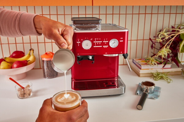 KitchenAid halbautomatische Espressomaschine 5KES6551ECA Liebesapfel Rot, Bild 13