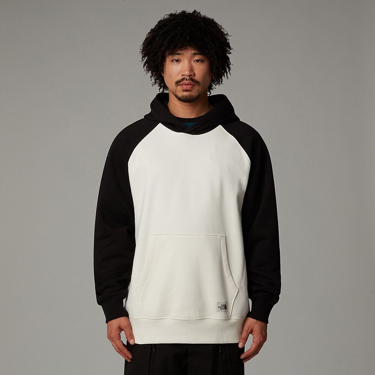 The North Face Heritage Men's Hoodie (89FV) white dune/TNF black
