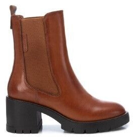 Carmela Model 16190201C black camel