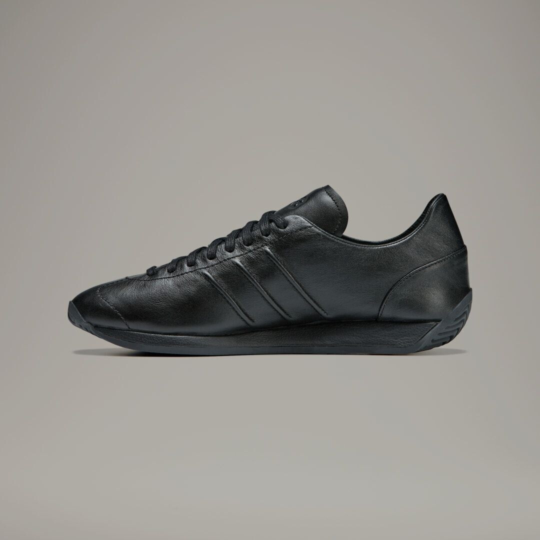Adidas Country black
