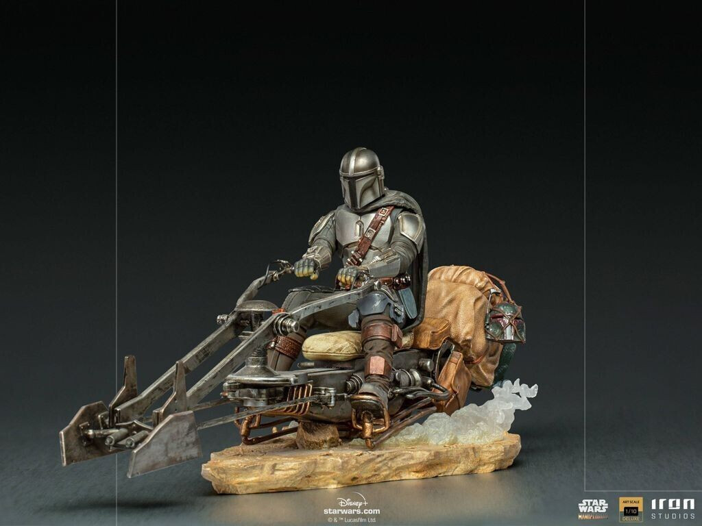 Iron Studios The Mandalorian - The Mandalorian On Speederbike Deluxe Art Scale 1/10