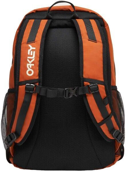 Oakley skate backpack outlet