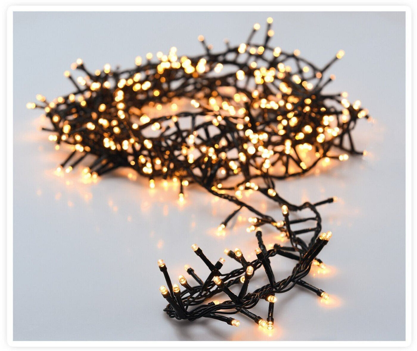 Spetebo LED Christmas fairy lights warm white - 30 m / 1500 LEDs - Christmas tree decoration lighting for indoor and outdoor use