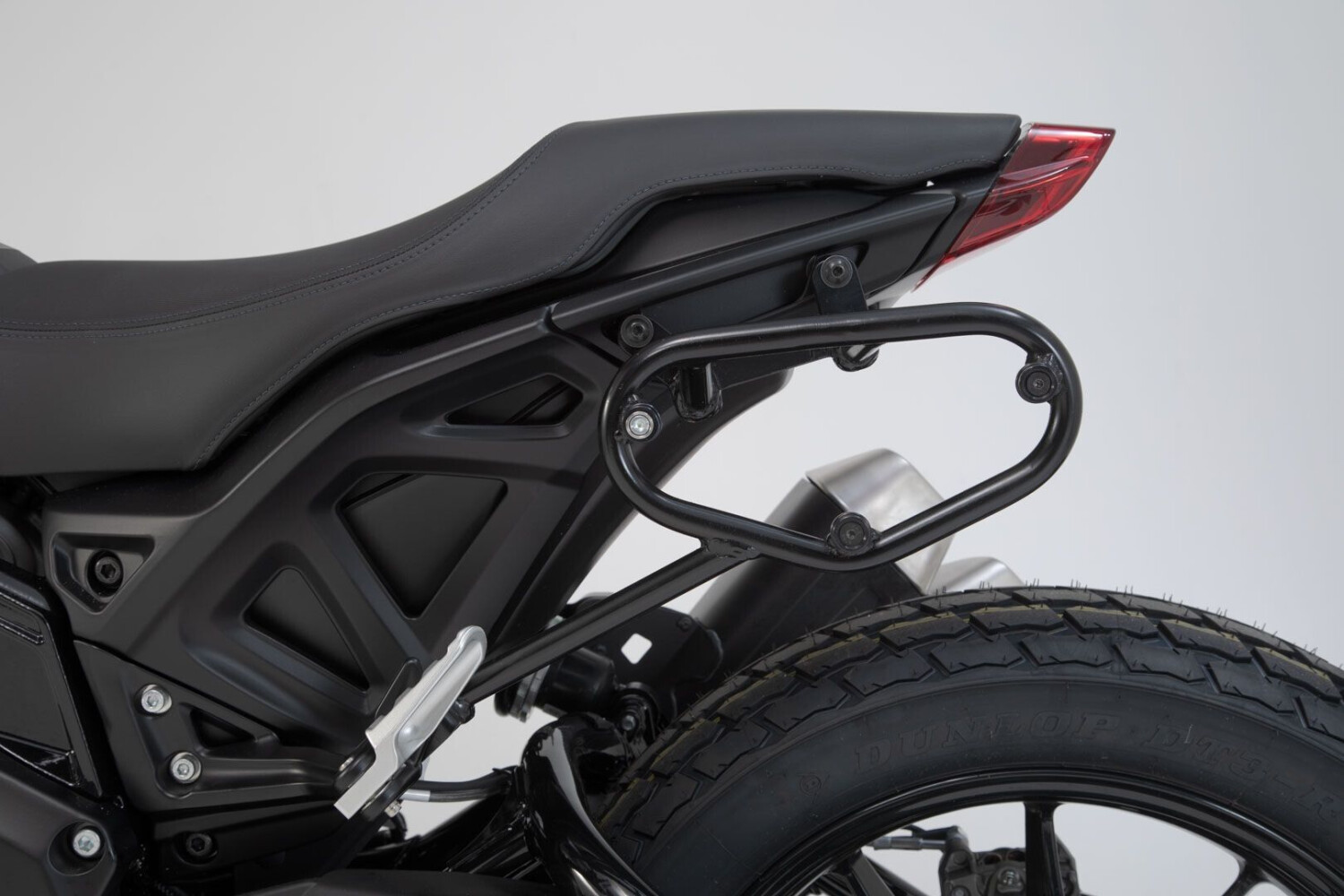 SW-Motech Support latéral gauche SLC Indian FTR 1200 (18-) noir