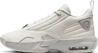 Jordan Max Aura Shoe white FQ7943-101