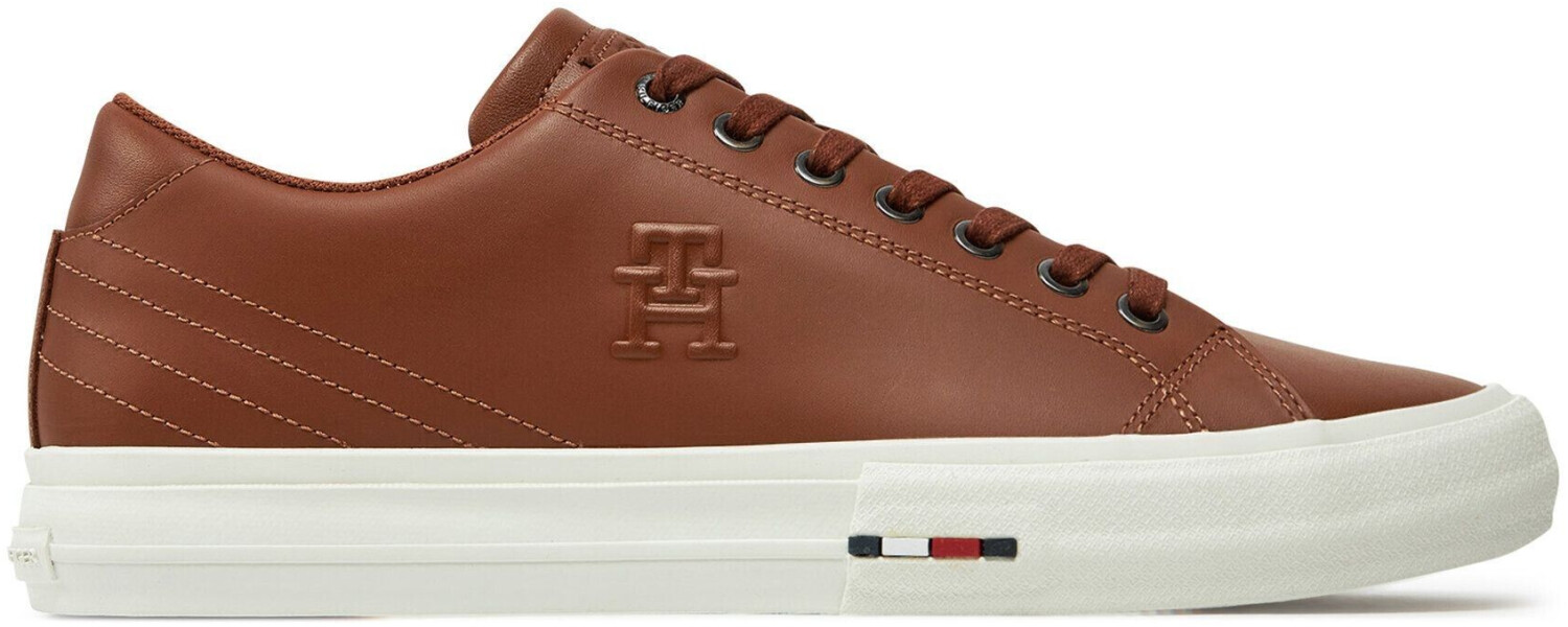 Tommy Hilfiger Sneakers Hi Vulc Street Patch Lth Luxe FM0FM05203 brown