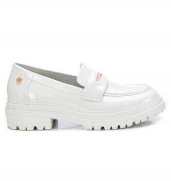 XTI 14200105-HIELO Moccasins white