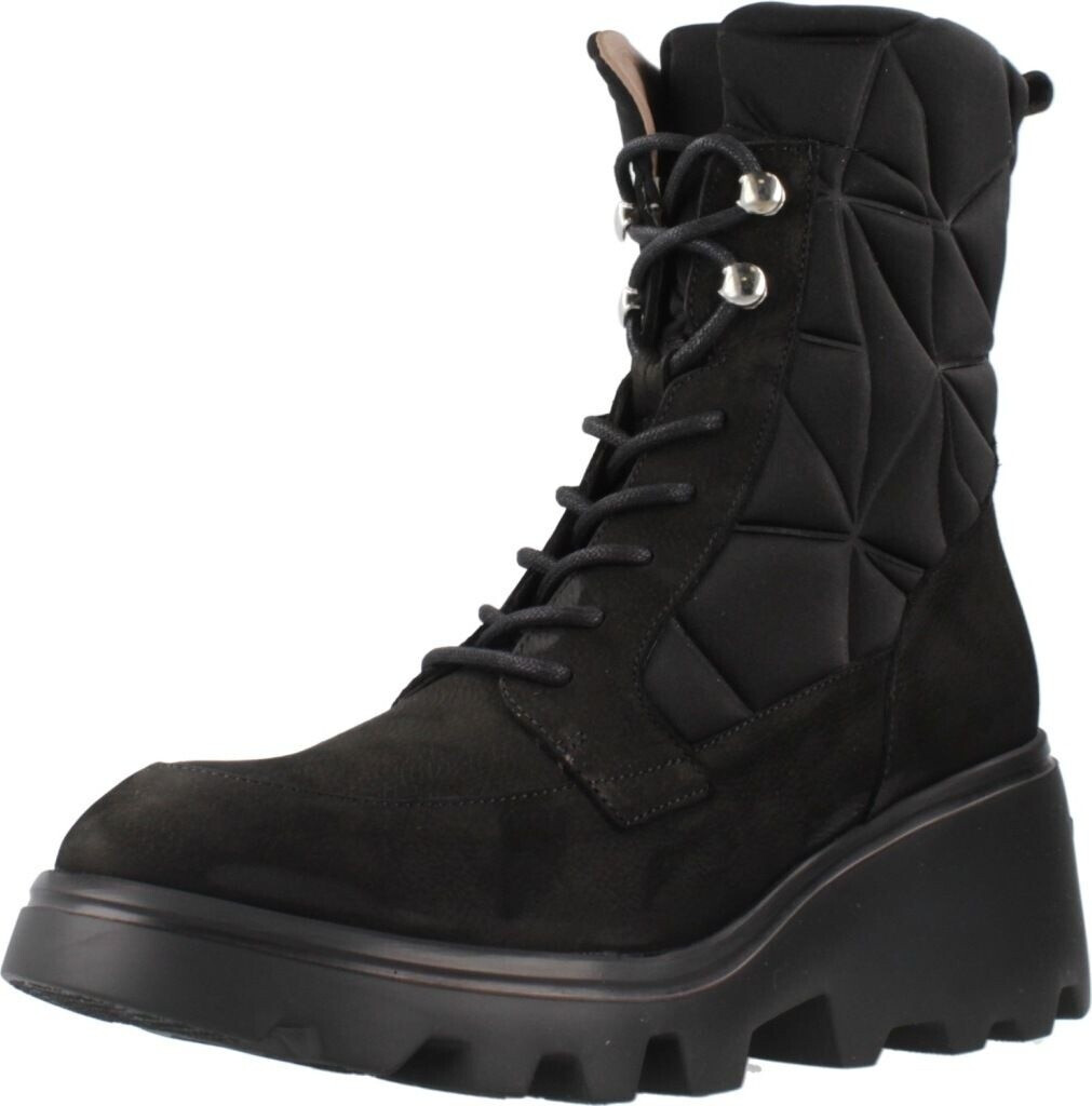 Wonders black silver