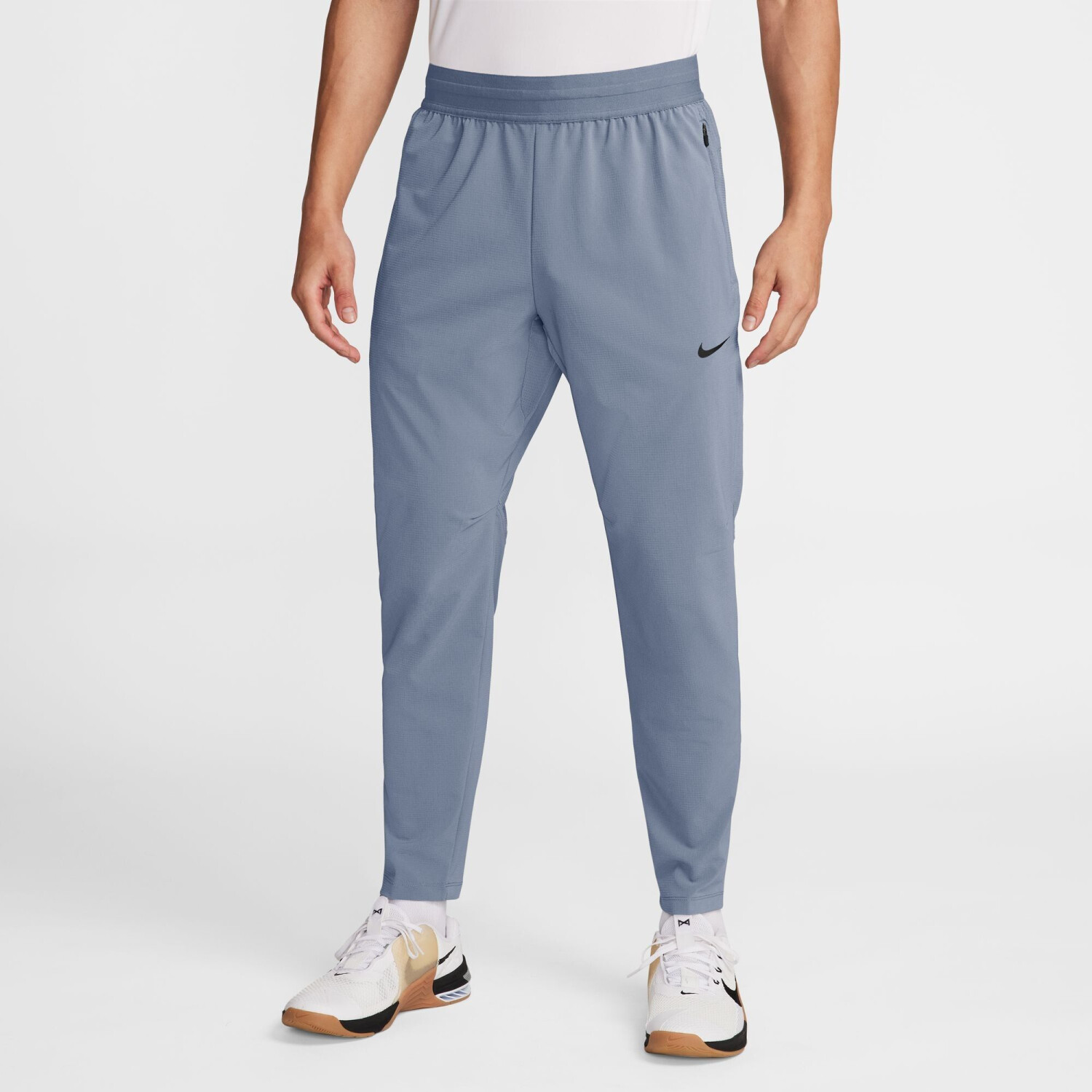 Nike fitness pants top