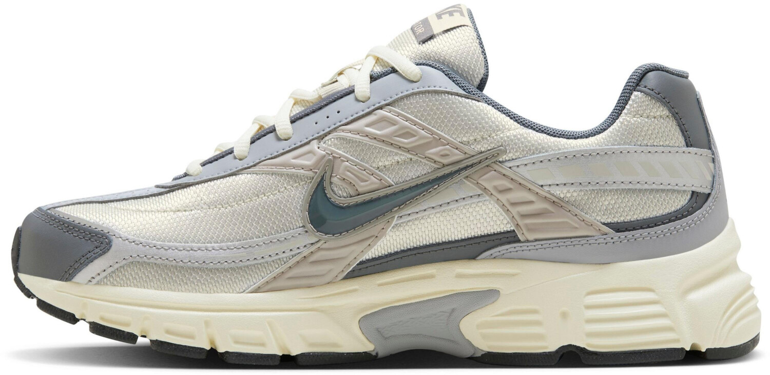 Nike Initiator light bone/coconut milk/metallic silver/smoke grey